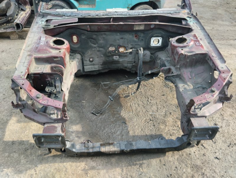 Лонжерон Hyundai Sonata EF G6BA 2007 передний правый