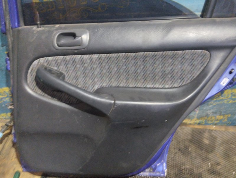 Дверь Honda Civic EJ6 \ EJ8 D14Z2 задняя правая