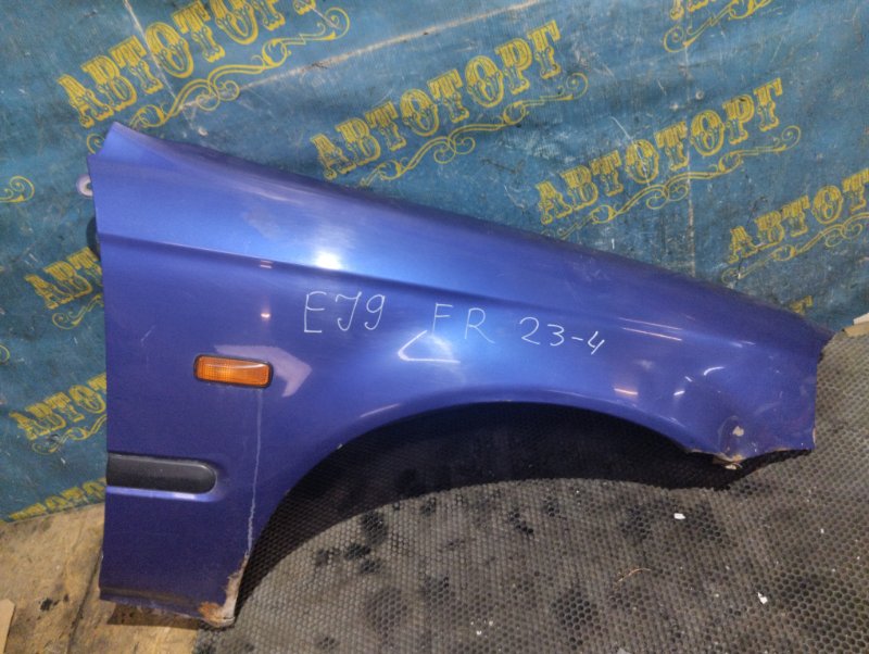 Крыло Honda Civic EJ6 \ EJ8 D14Z2 переднее правое
