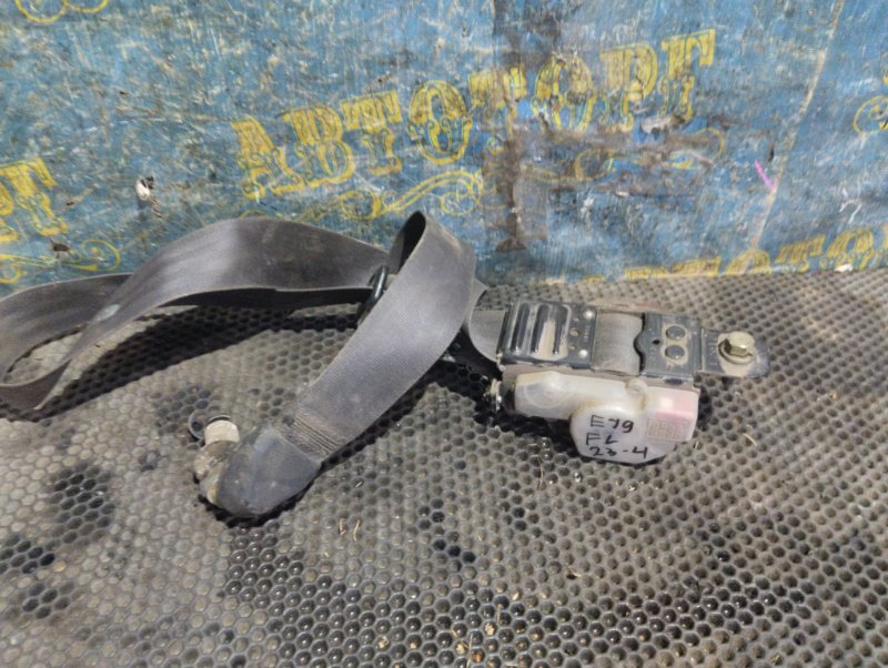 Ремень безопасности Honda Civic EJ6 \ EJ8 D14Z2 передний левый