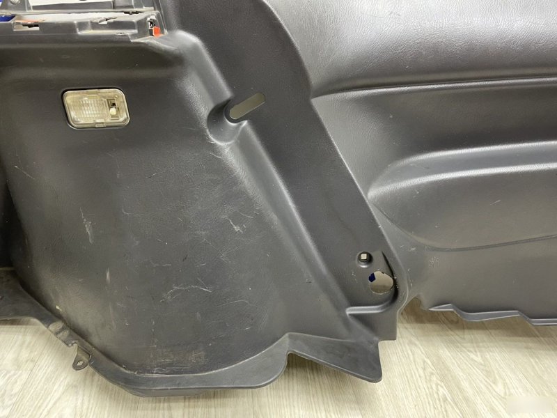 Обшивка задняя левая Honda Civic