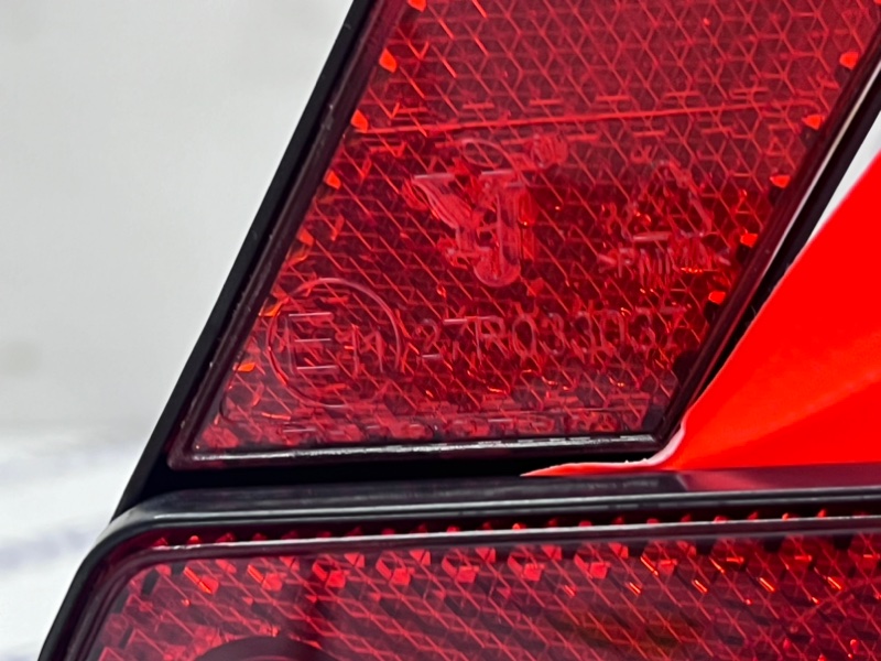 Знак аварийной остановки Tiggo 8