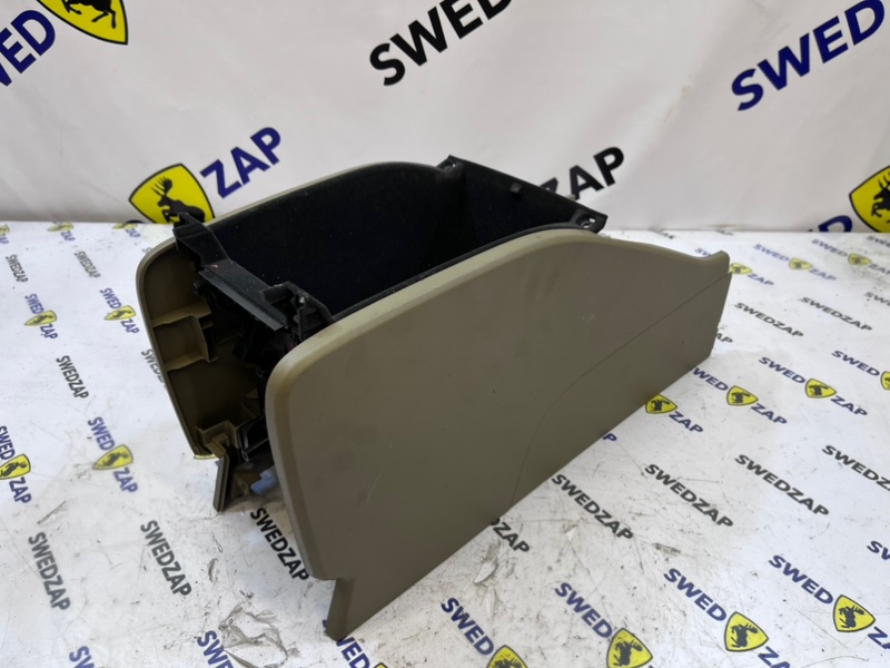 Подлокотник Volvo S80 2007 B6324S 377798-OBL контрактная