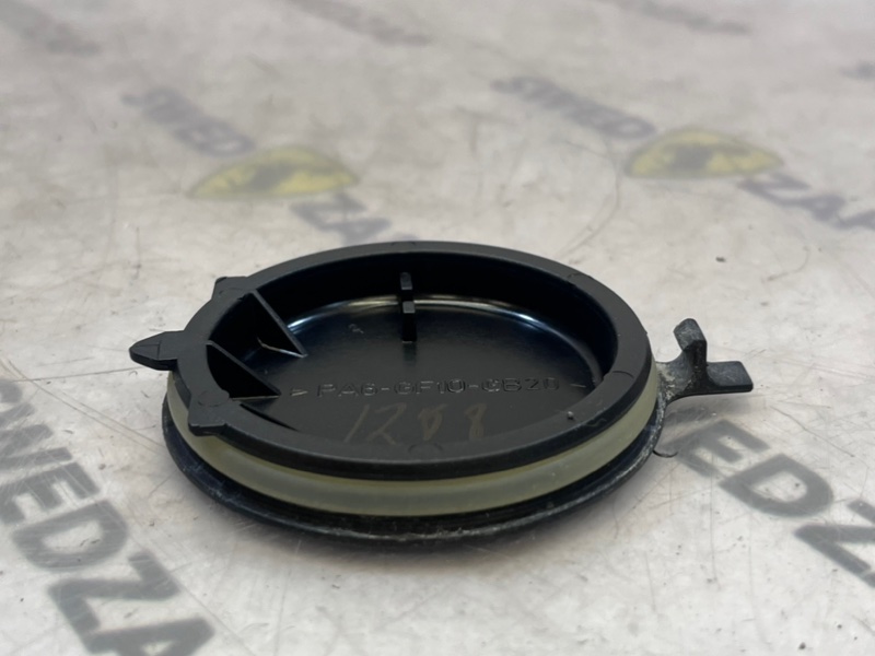 Крышка фары задняя S80 10 AS B6304T