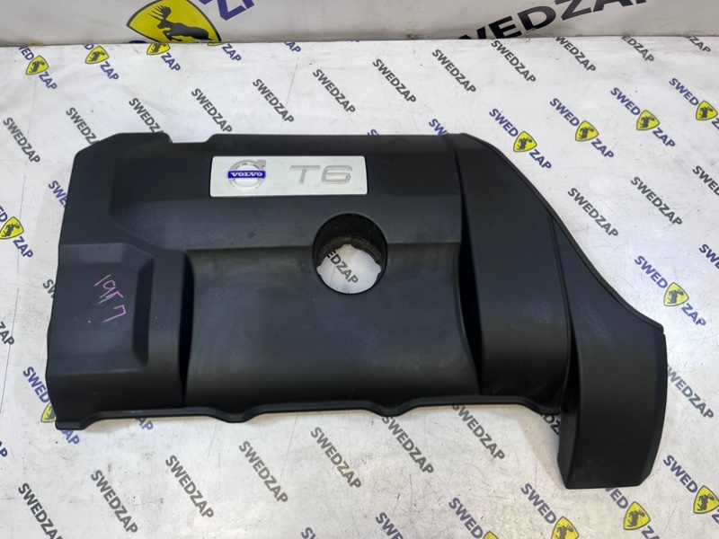 Запчасть декоративная крышка двигателя Volvo S80 2012 B6304T4 30757829 контрактная Декоративная крышка двигателя Volvo S80 2012 B6304T4 30757829 контрактная