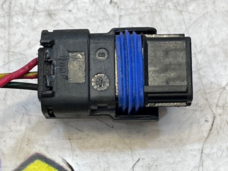 Разъем сирены S80 2010 B5254T