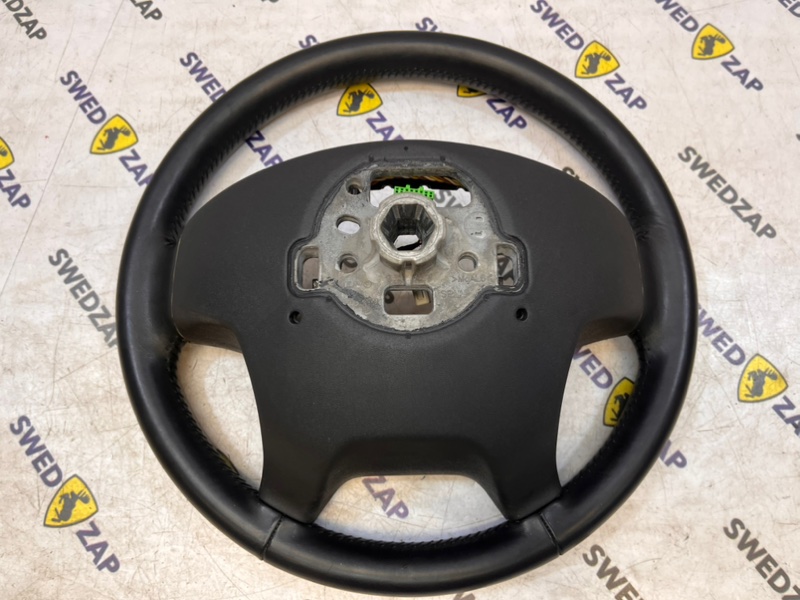 Руль четыре спицы S80 2010 B6304T