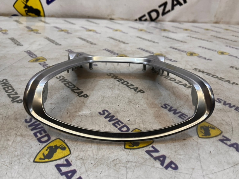 Накладка на руль XC70 2011 B6304T4