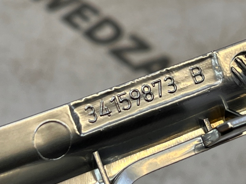 Накладка на руль S80 2010 B6304T Накладка на руль S80 2010 B6304T