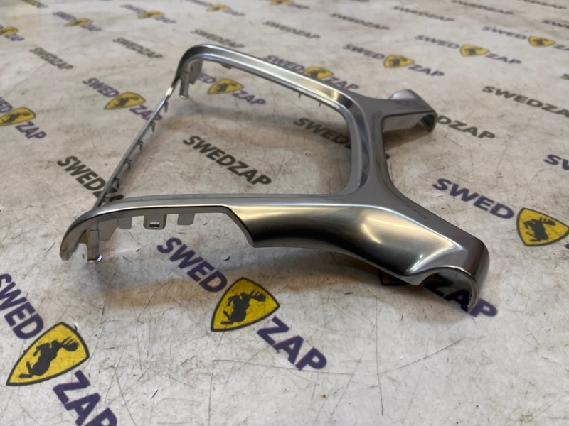 Накладка на руль XC60 2010 B6304T