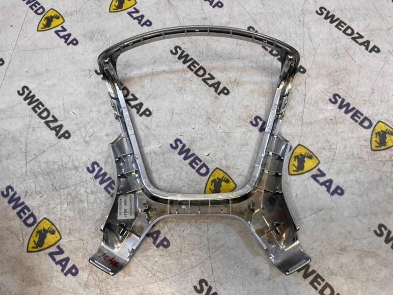 Накладка на руль XC60 2010 B6304T