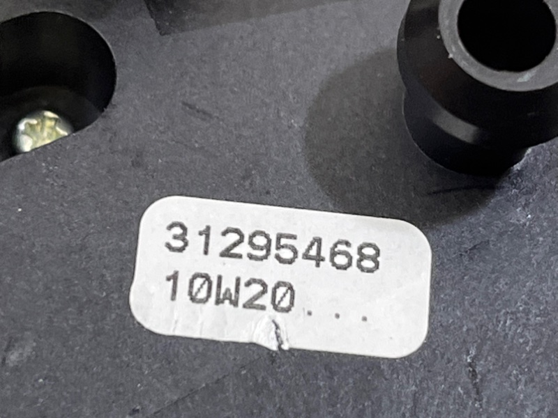 Кнопка круиз-контроля XC60 2010 B6304T