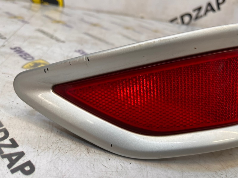 Катафот бампера задний правый XC70 2009 B6324S