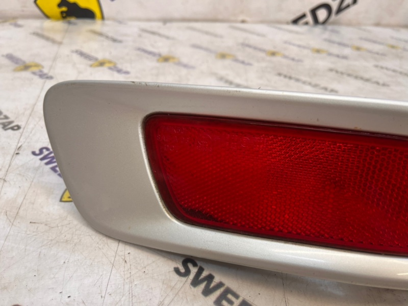 Катафот бампера задний левый XC70 2008 B6324S