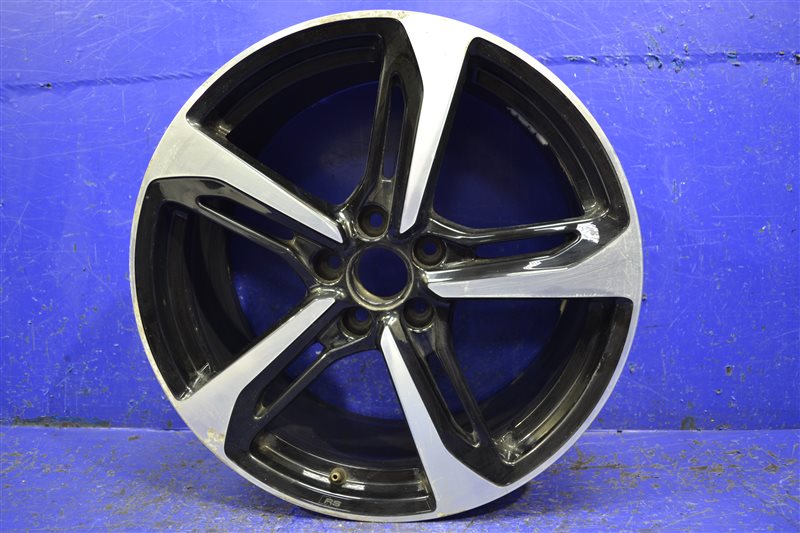 Диск r19 Audi Tt 8S (б/у) Диск r19 Audi Tt 8S (б/у)