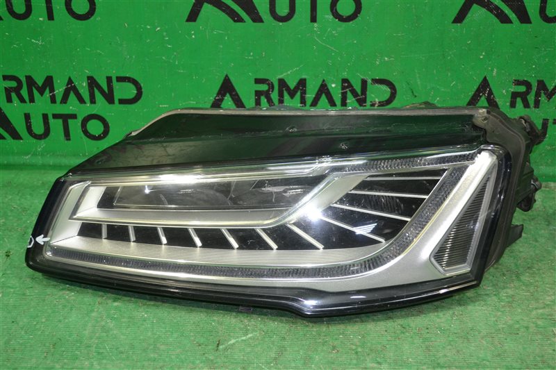 Фара Audi A8 D4 2013 левая (б/у) Фара Audi A8 D4 2013 левая (б/у)