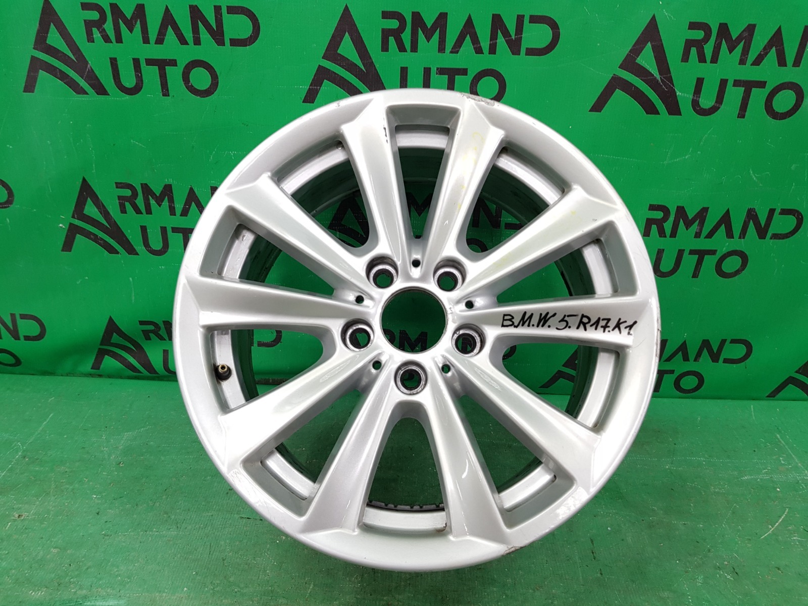 Диск r17 Bmw 5 F10 2009 (б/у) Диск r17 Bmw 5 F10 2009 (б/у)