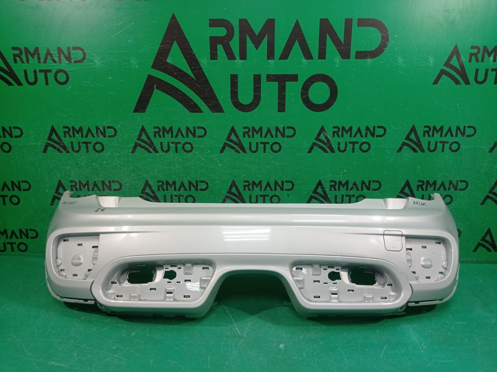 Бампер Mini Hatch F56 2018 (б/у) Бампер Mini Hatch F56 2018 (б/у)