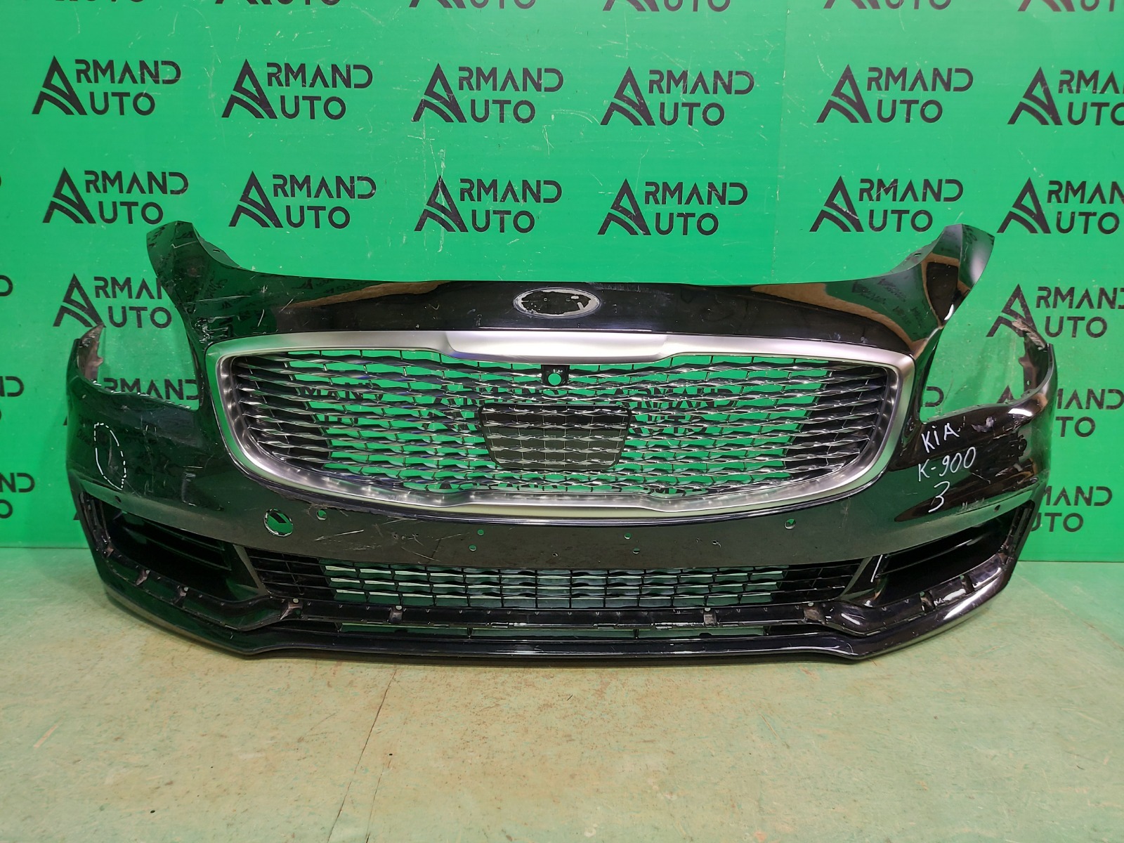 Бампер Kia K900 2 2018 (б/у) Бампер Kia K900 2 2018 (б/у)