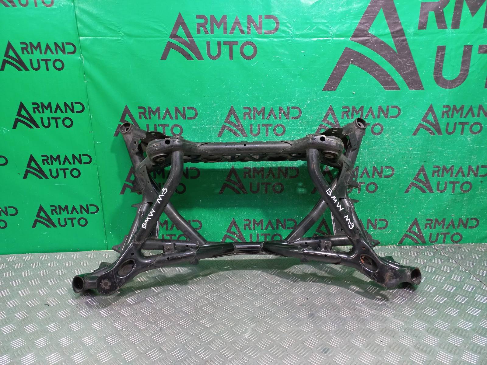 Подрамник задний BMW M3 2014-нв F80 33318097478 Б/У