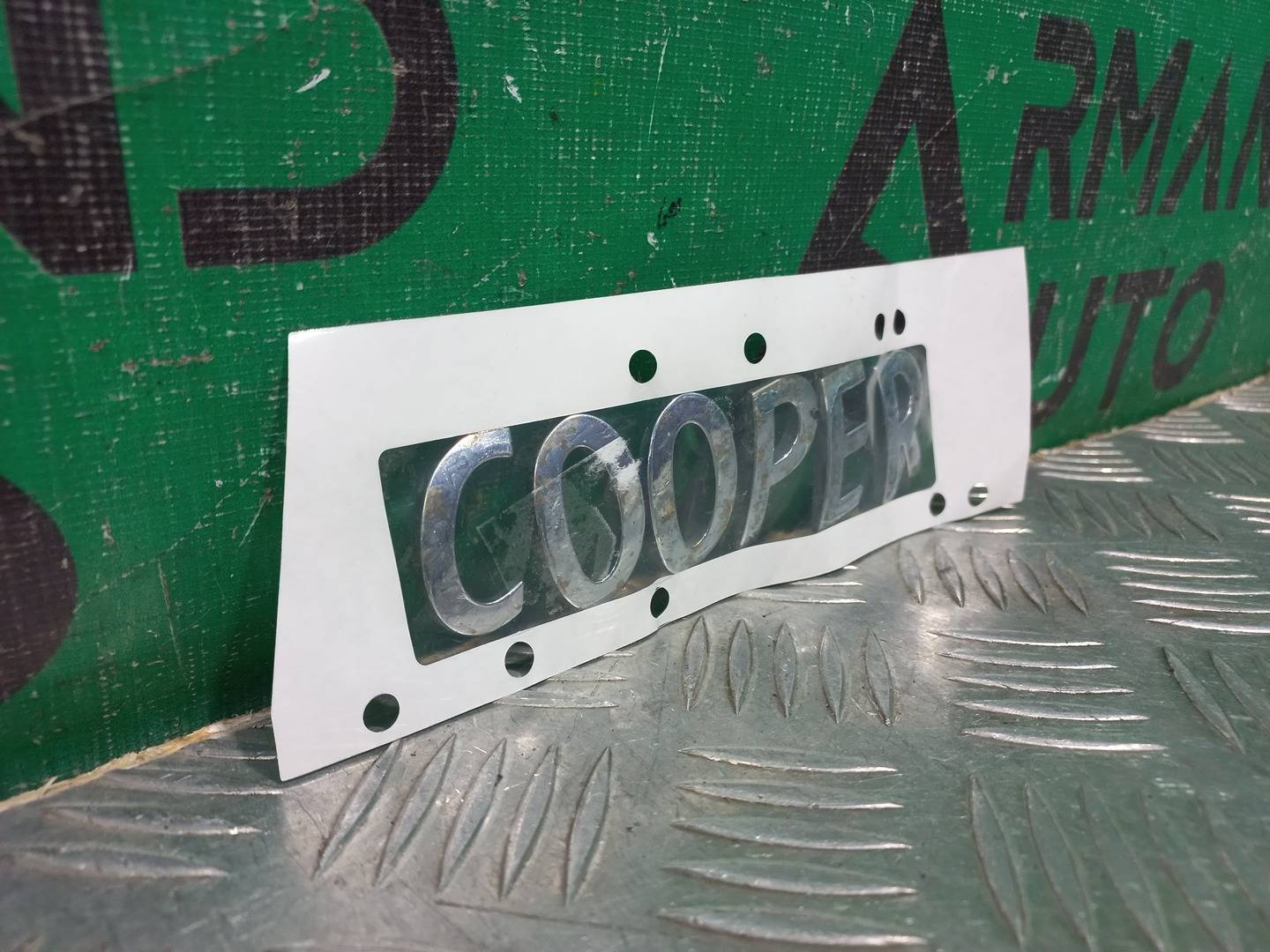Эмблема Hatch 2013-нв F55