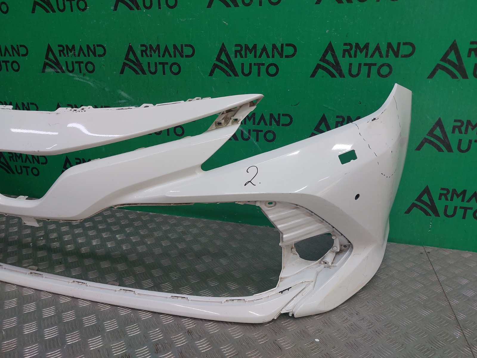 Бампер передний Toyota Camry 8 XV70