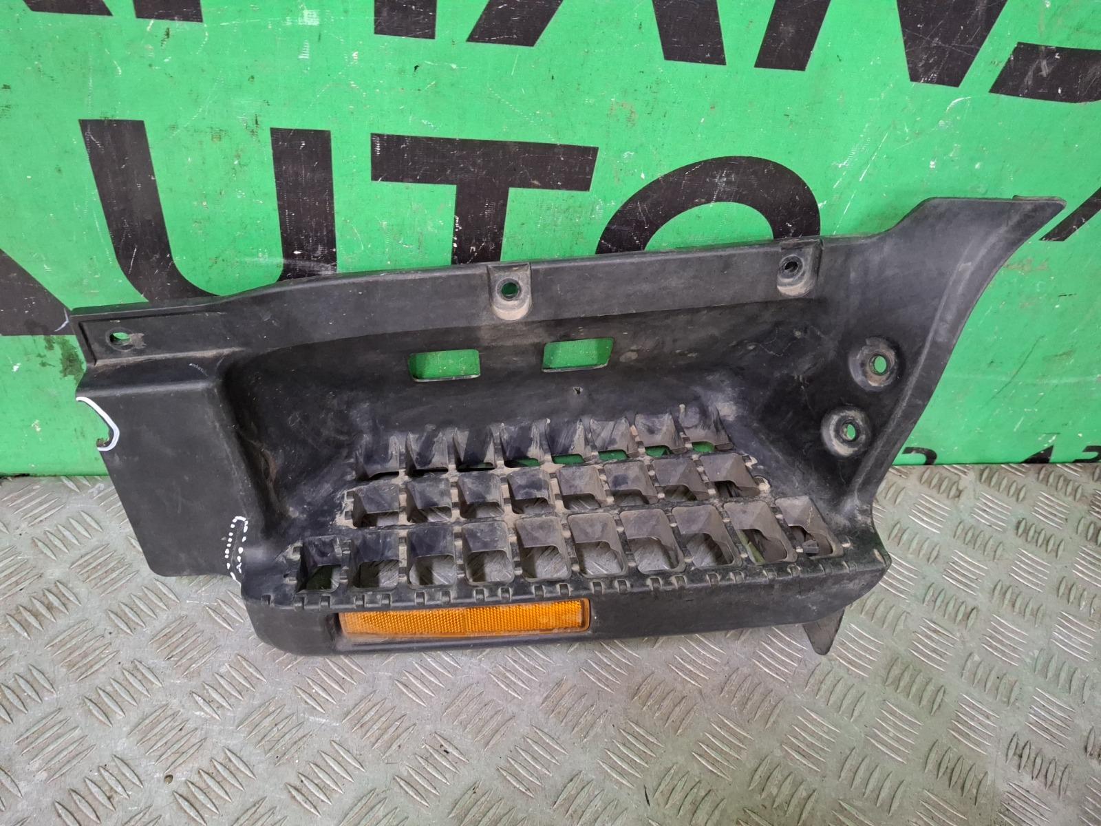 Подножка порога левая N-Series 2014-нв NPR