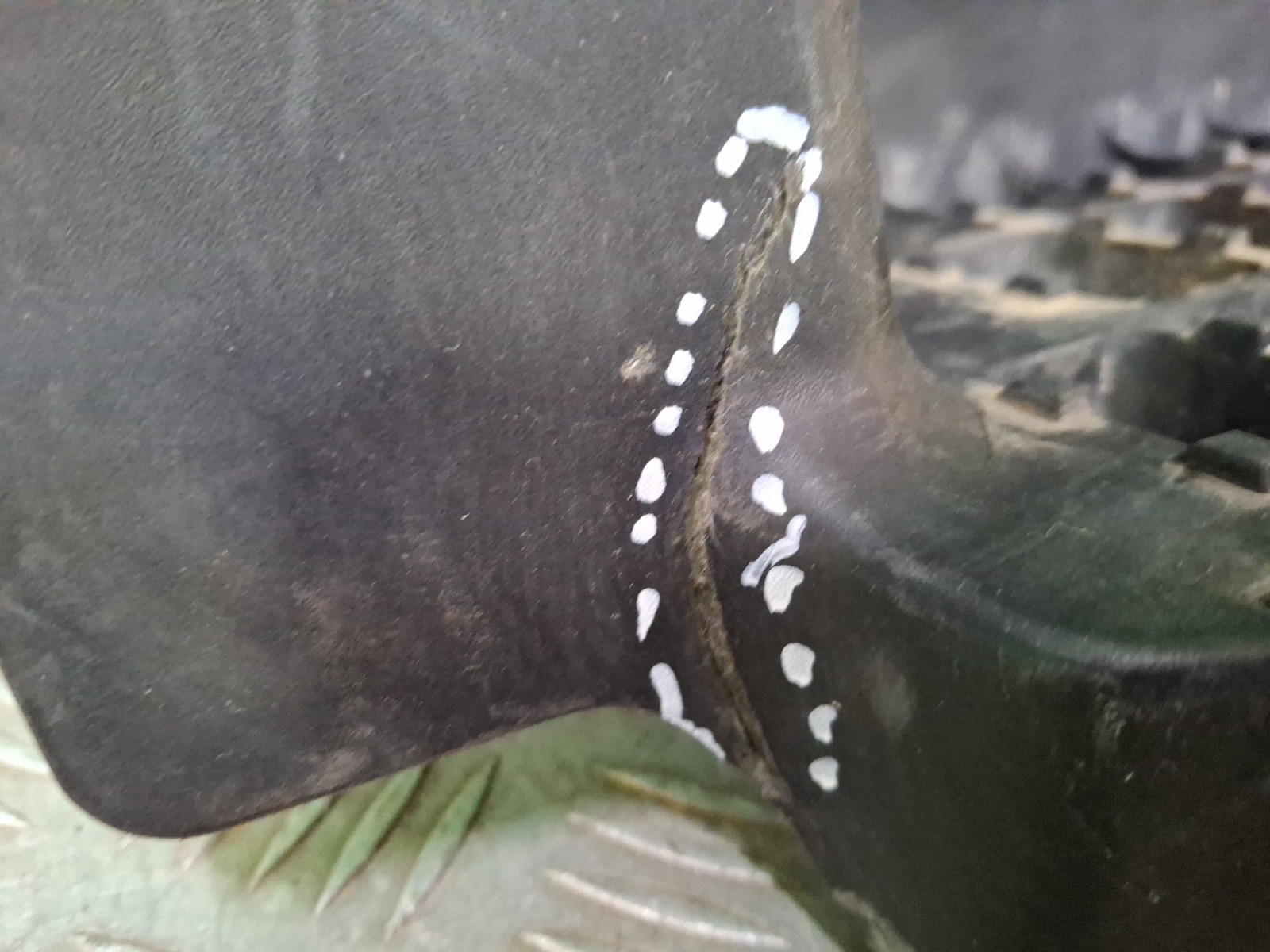 Подножка порога левая N-Series 2014-нв NPR