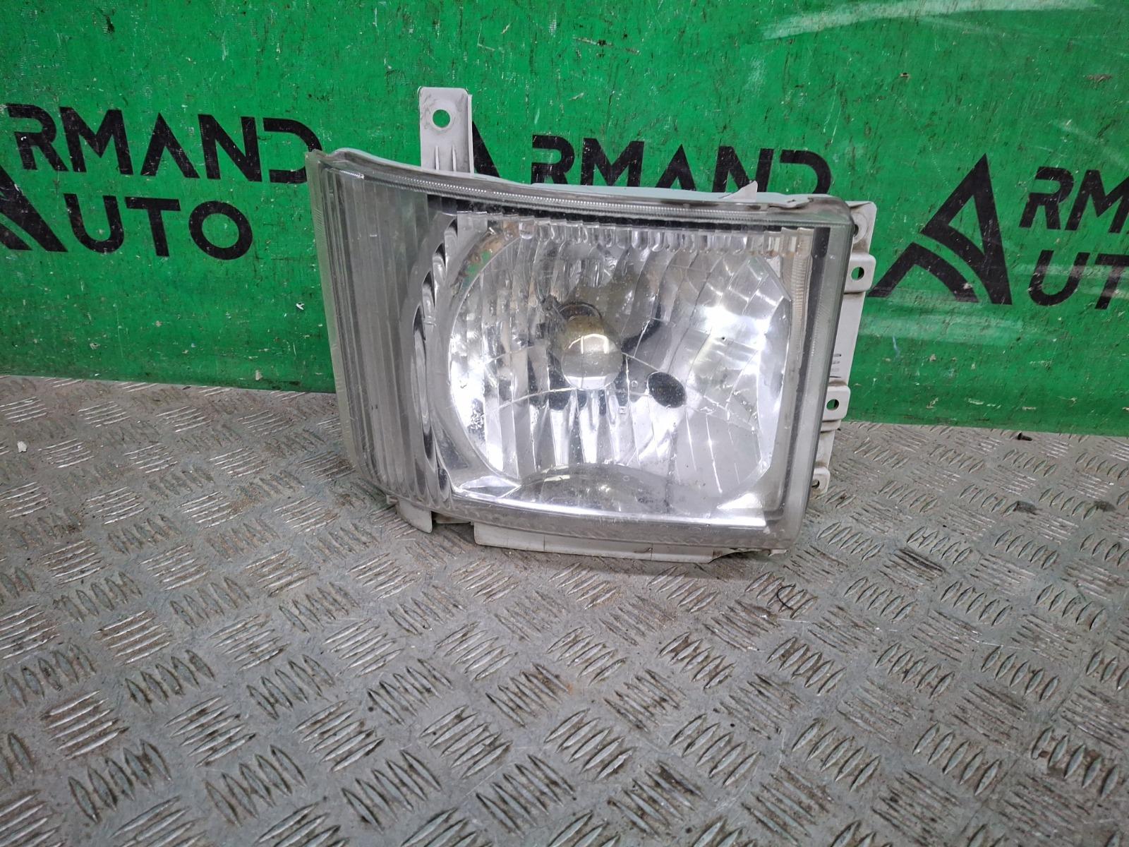 Фара правая Isuzu Elf 700P 2012-нв 1 - Б/У