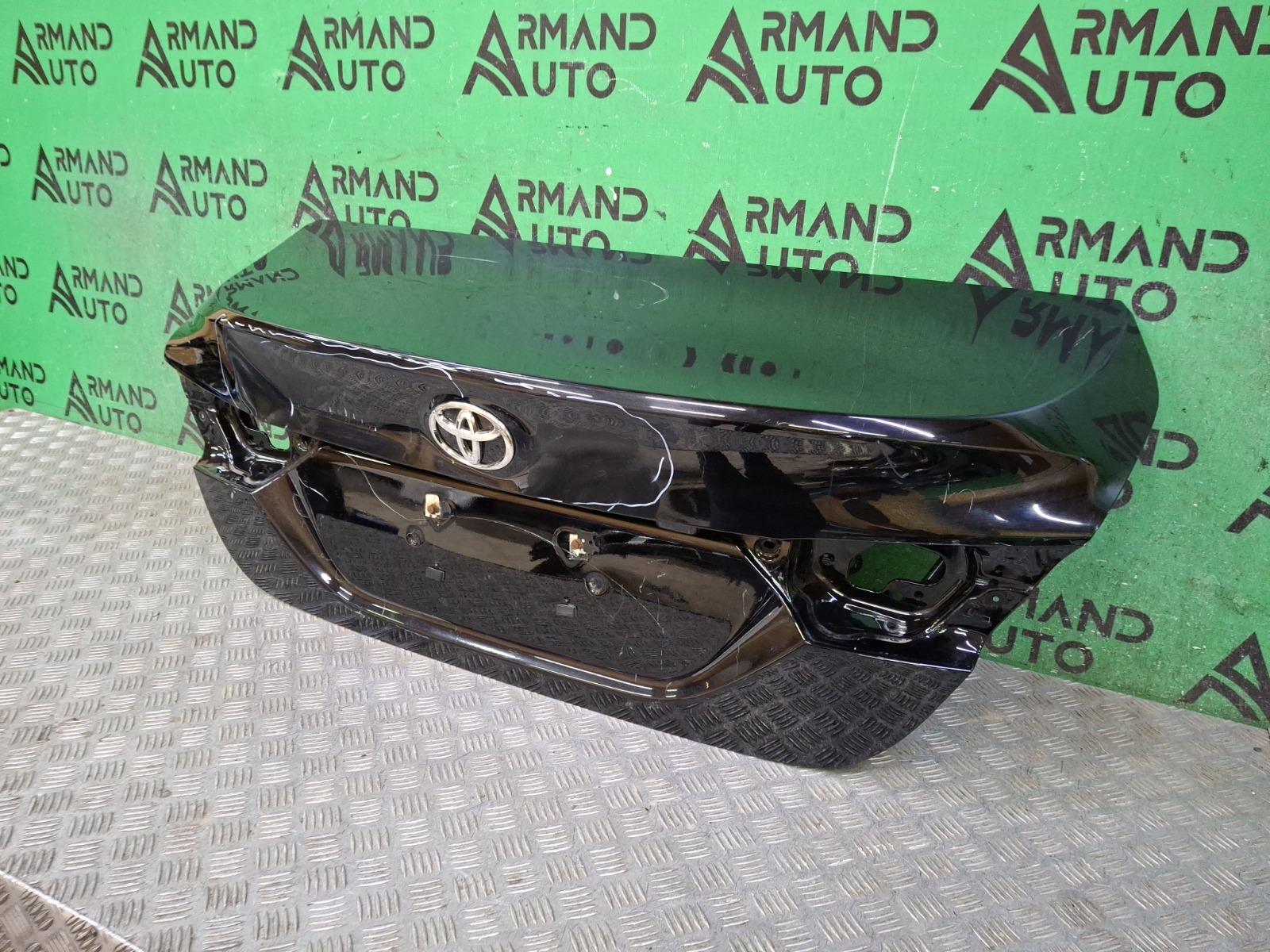 Крышка багажника Toyota Camry 8 XV70
