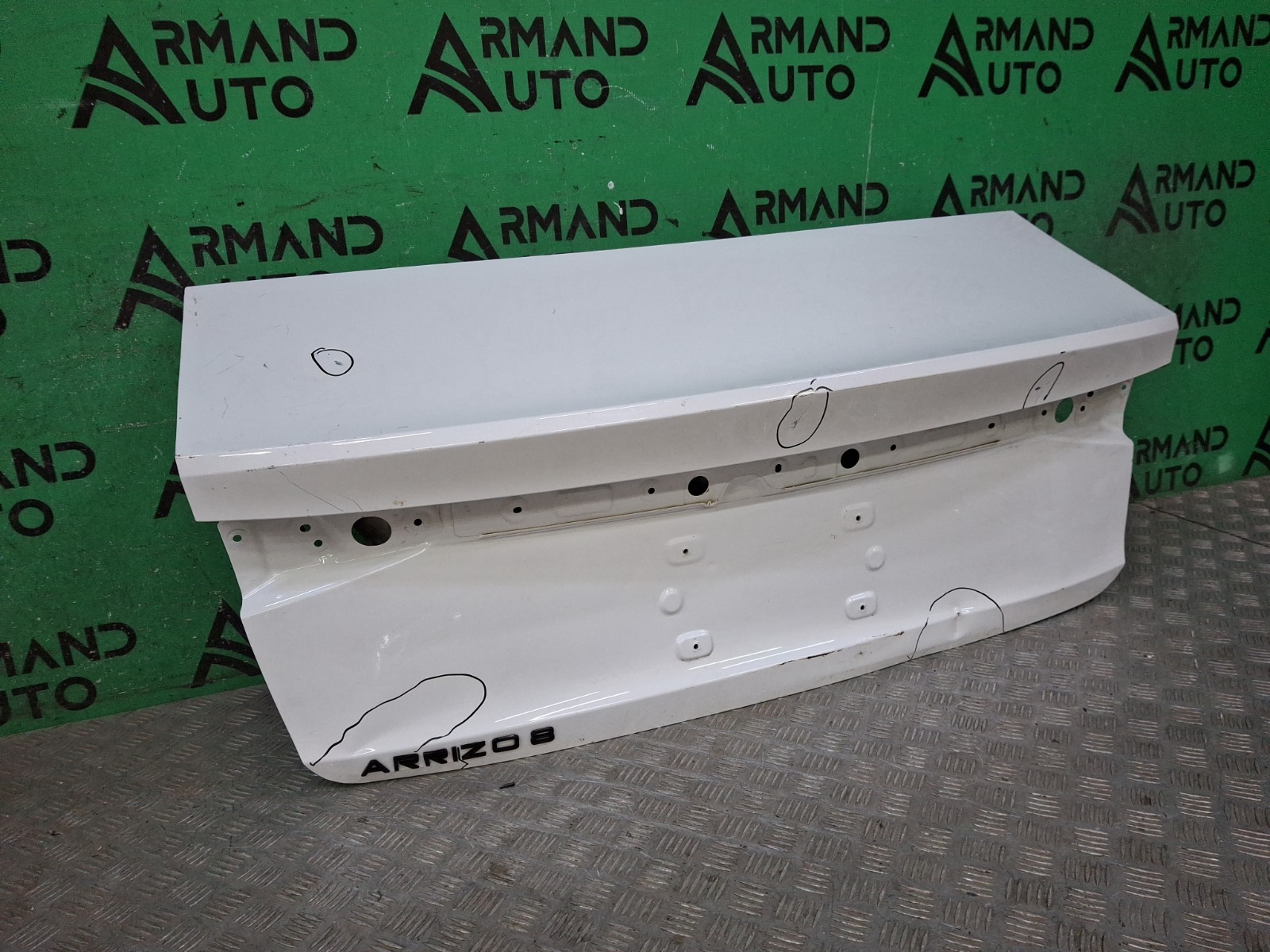 Крышка багажника Arrizo 8 2022-нв M1E