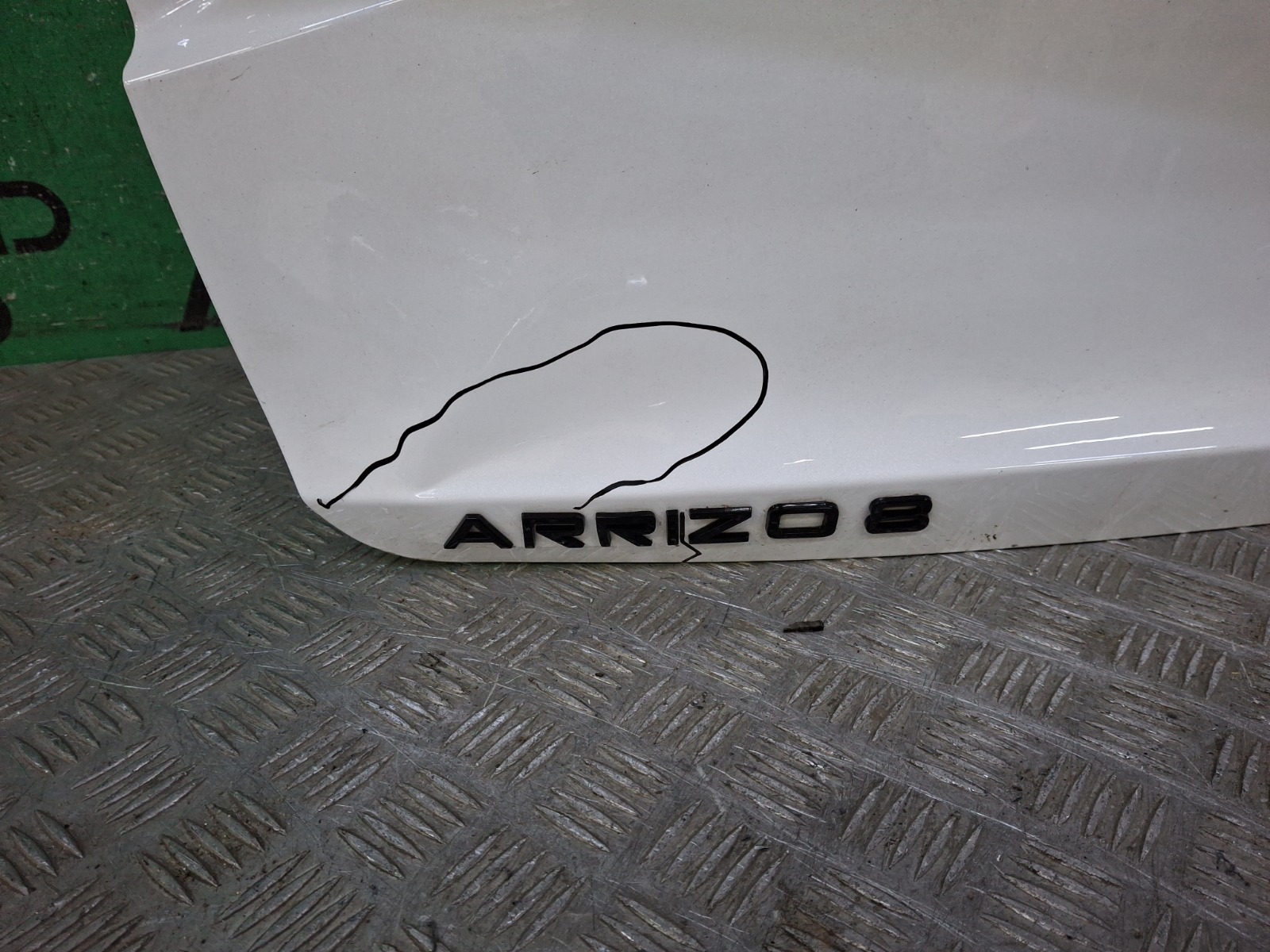 Крышка багажника Arrizo 8 2022-нв M1E