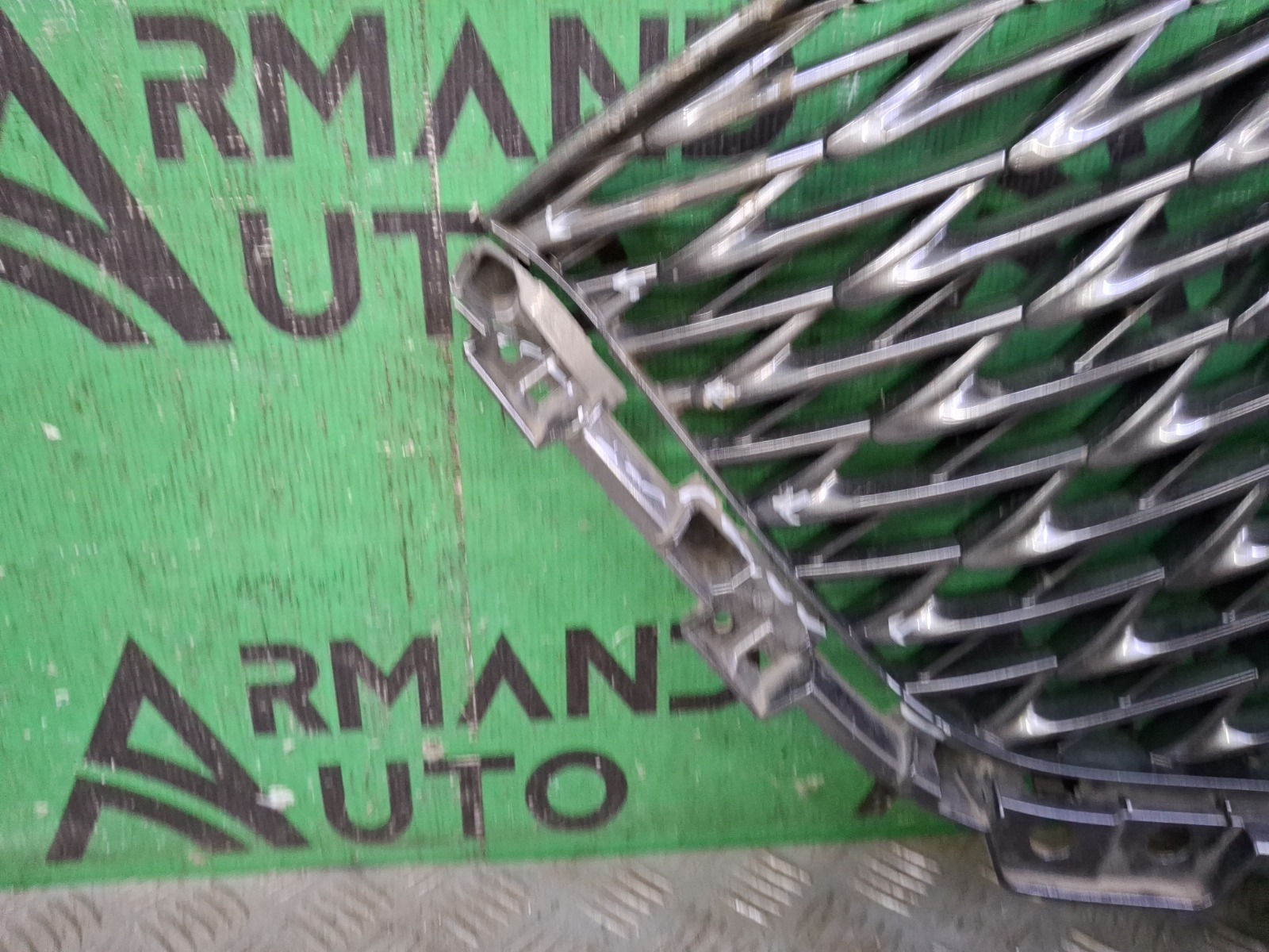 Решетка радиатора M6 2021-нв 2