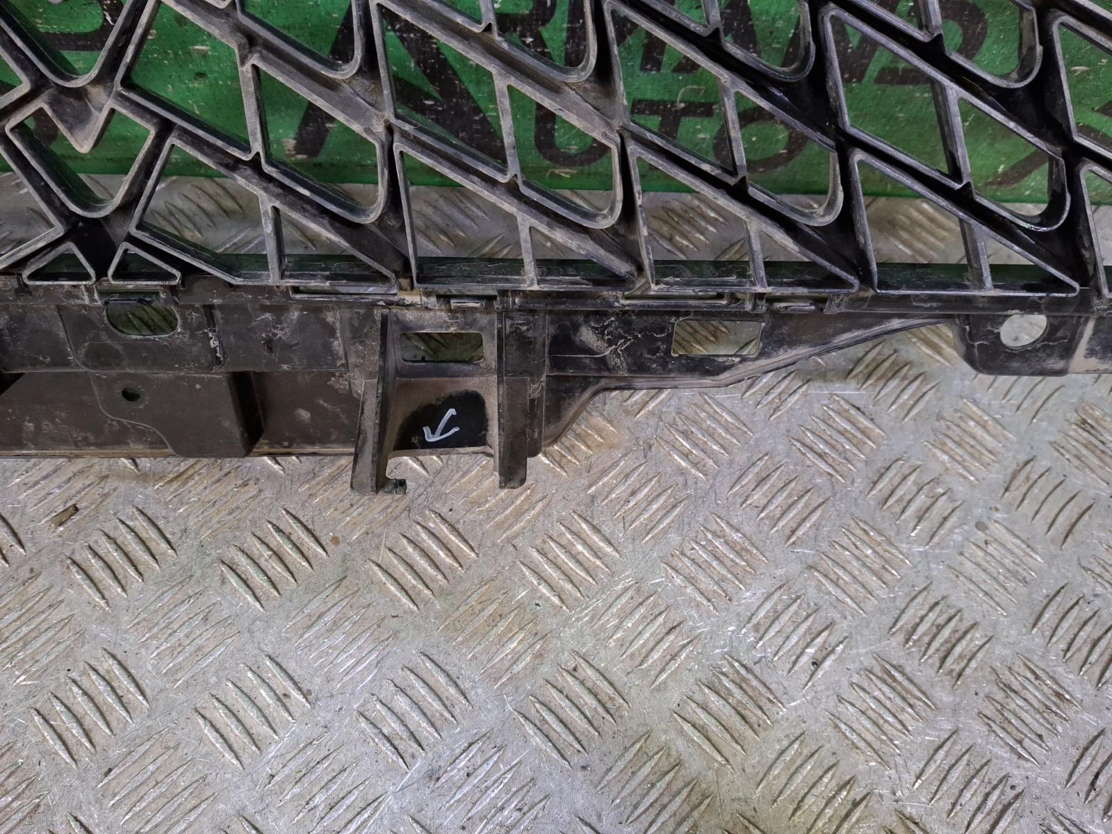 Решетка радиатора M6 2021-нв 2