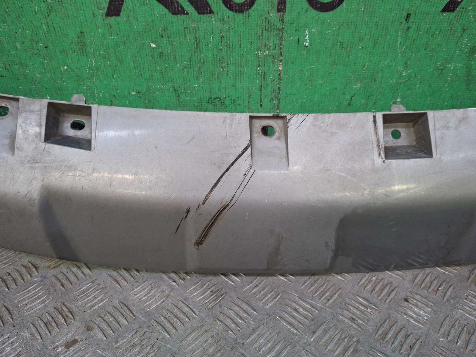 Накладка бампера нижняя передняя Tiggo 4 Pro 2020-нв T19