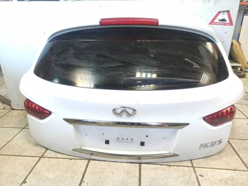 Крышка багажника Infiniti QX70 2008-2017 S51 901001CZ0B Б/У