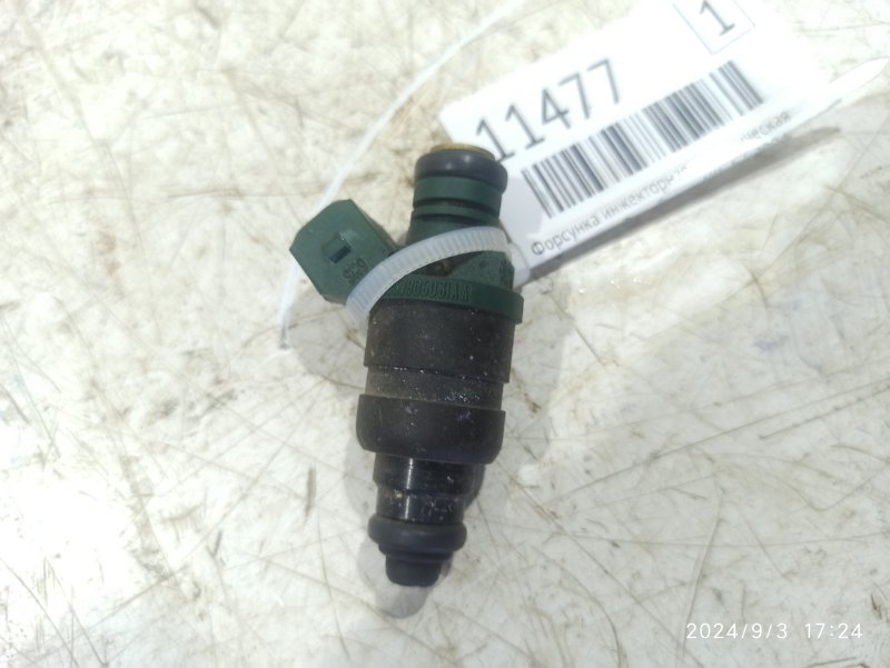 Форсунка инжекторная электрическая Volkswagen Bora 2004 Седан AKL 1.6 037906031AL Б/У