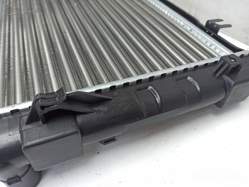 Радиатор охлаждения двигателя Гранта