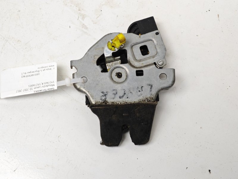 Замок багажника Lancer 10 2007-2017