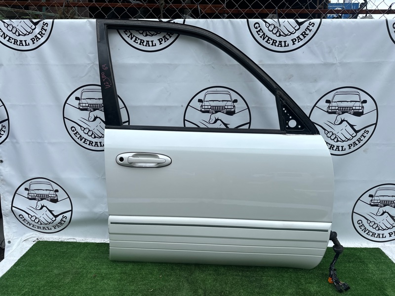 Дверь боковая передняя правая Toyota Land Cruiser 2001 UZJ100 2UZ 6700160460 контрактная