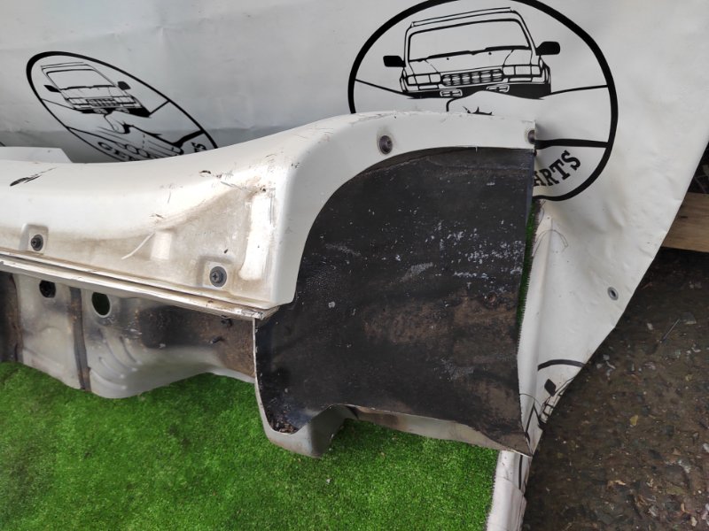Порог кузова левый Land Cruiser Cygnus 2003 UZJ100 2UZ Порог кузова левый Land Cruiser Cygnus 2003 UZJ100 2UZ