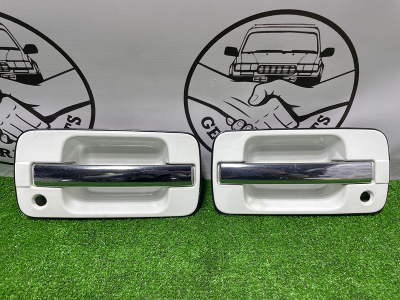 Ручка двери внешняя передняя Isuzu Bighorn 2001 UBS26 6VE1 8970984396 контрактная