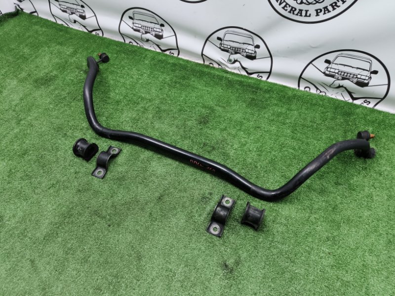 Стабилизатор передний Mitsubishi Delica PD6W 6G72