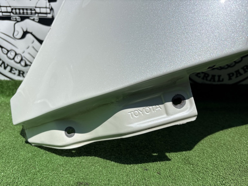Крыло переднее левое Land Cruiser Cygnus 2002 UZJ100 2UZ