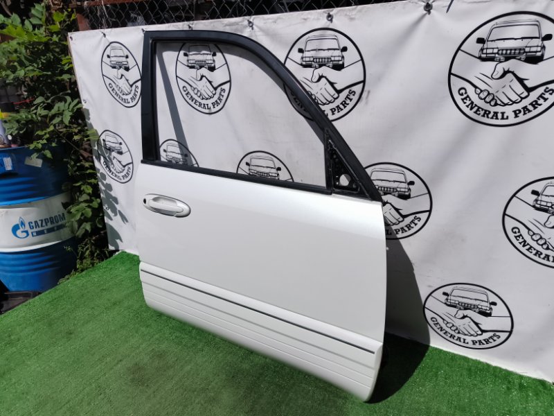 Дверь боковая передняя правая Toyota Land Cruiser Cygnus UZJ100 2UZ