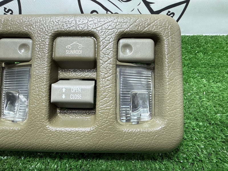 Светильник салона Bighorn 2000 UBS26 6VE1 Светильник салона Bighorn 2000 UBS26 6VE1