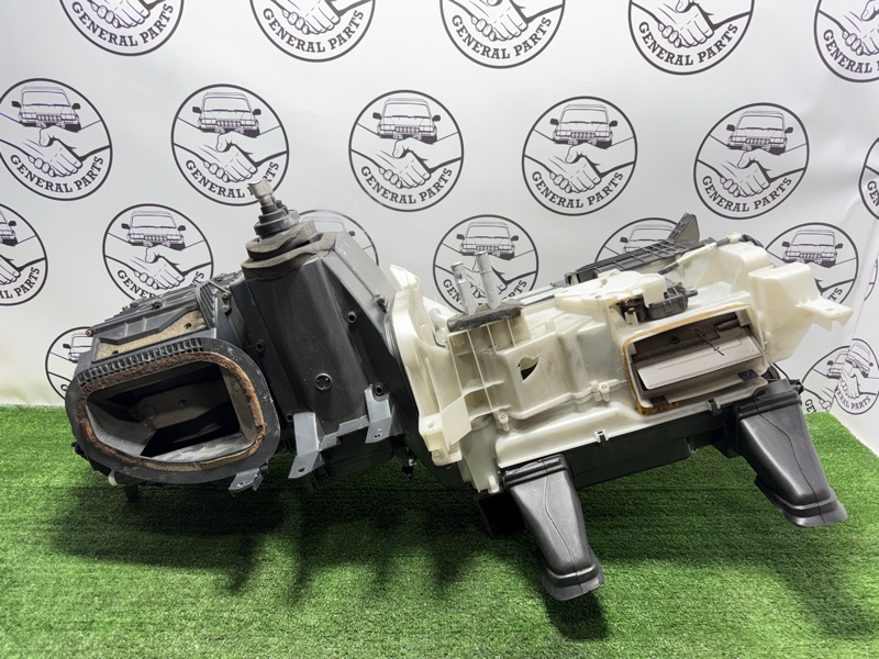 Печка Toyota Land Cruiser Cygnus 1999 UZJ100 2UZ 88510-6A350 контрактная