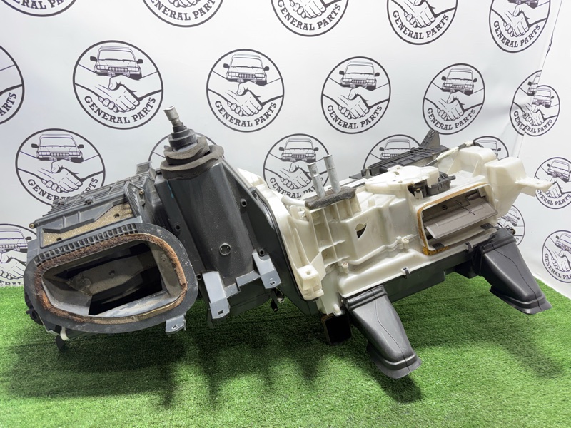 Печка Toyota Land Cruiser Cygnus UZJ100 2UZ