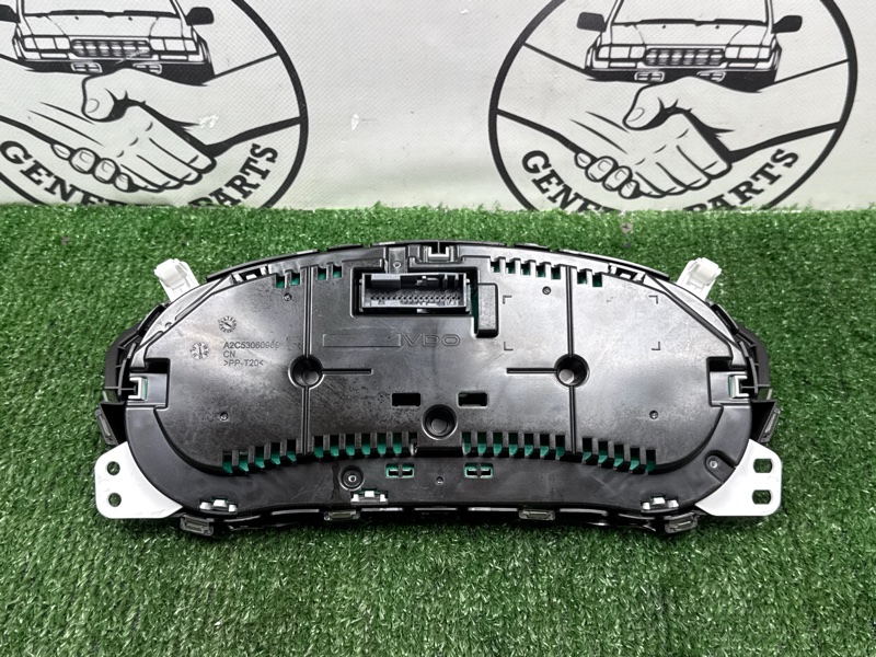 Спидометр Swift 2010 ZC71S K12B