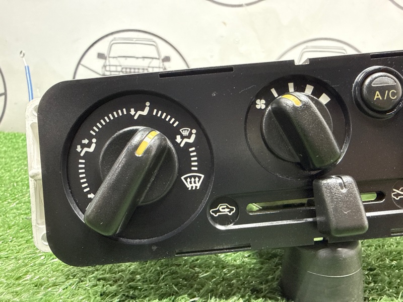 Блок управления климат-контролем Jimny 2011 JB23W K6A